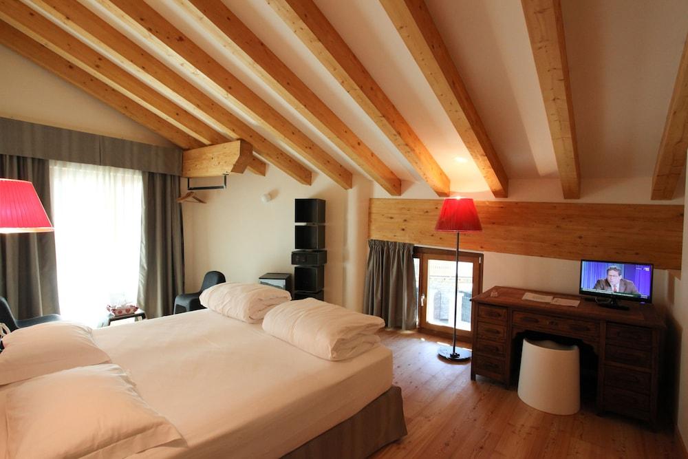 Hotel Berthod Courmayeur Exterior foto